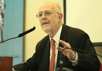 Ouça podcast sobre curso "O Papel do Poder Judiciário na Segurança de Voo" com Flávio Bierrenbach